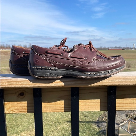 New Balance mens Brown Boat Shoes with Leather Material size 8.5 - Picture 1 of 10